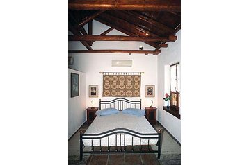 Сімейний пансіонат Mouressi 14